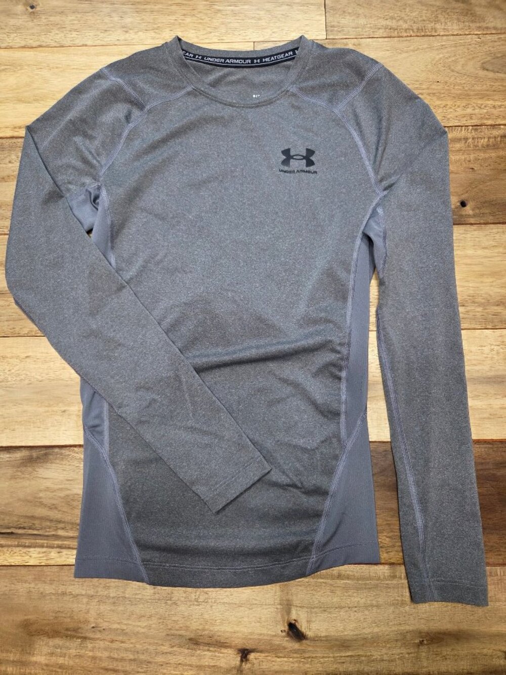 Under Armour HeatGear Long Sleeve Compression Shirt Size Small Gray